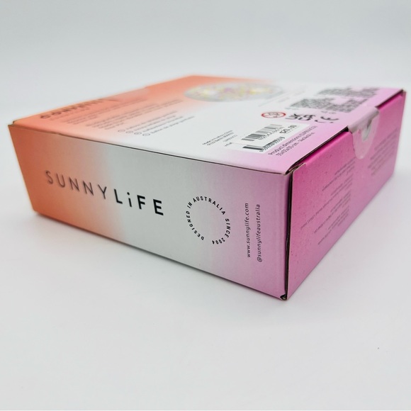 Sunny life Confetti Inflatable Beach Ball - Picture 4 of 6